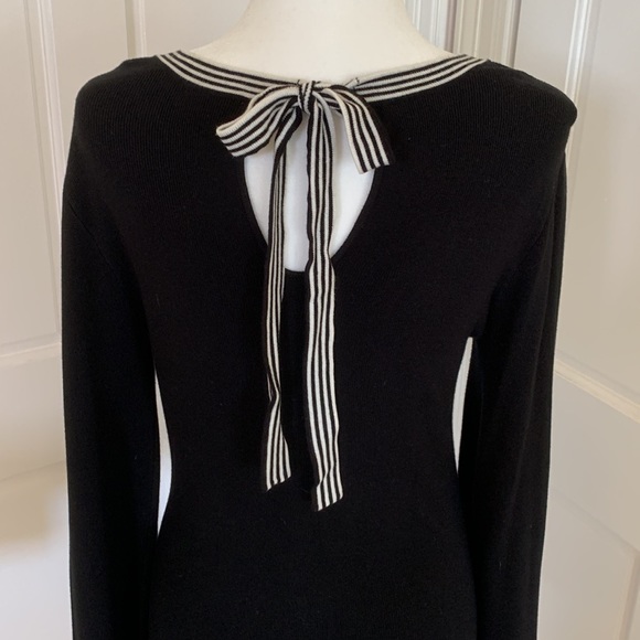 EUC.  Black tie neck lightweight sweater - Picture 2 of 5